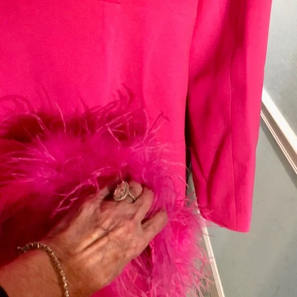 “BARBIE FEATHERED” Pink Gorgeous Double Breasted Blazer, Ostrich TAIL - Picture 3 of 12